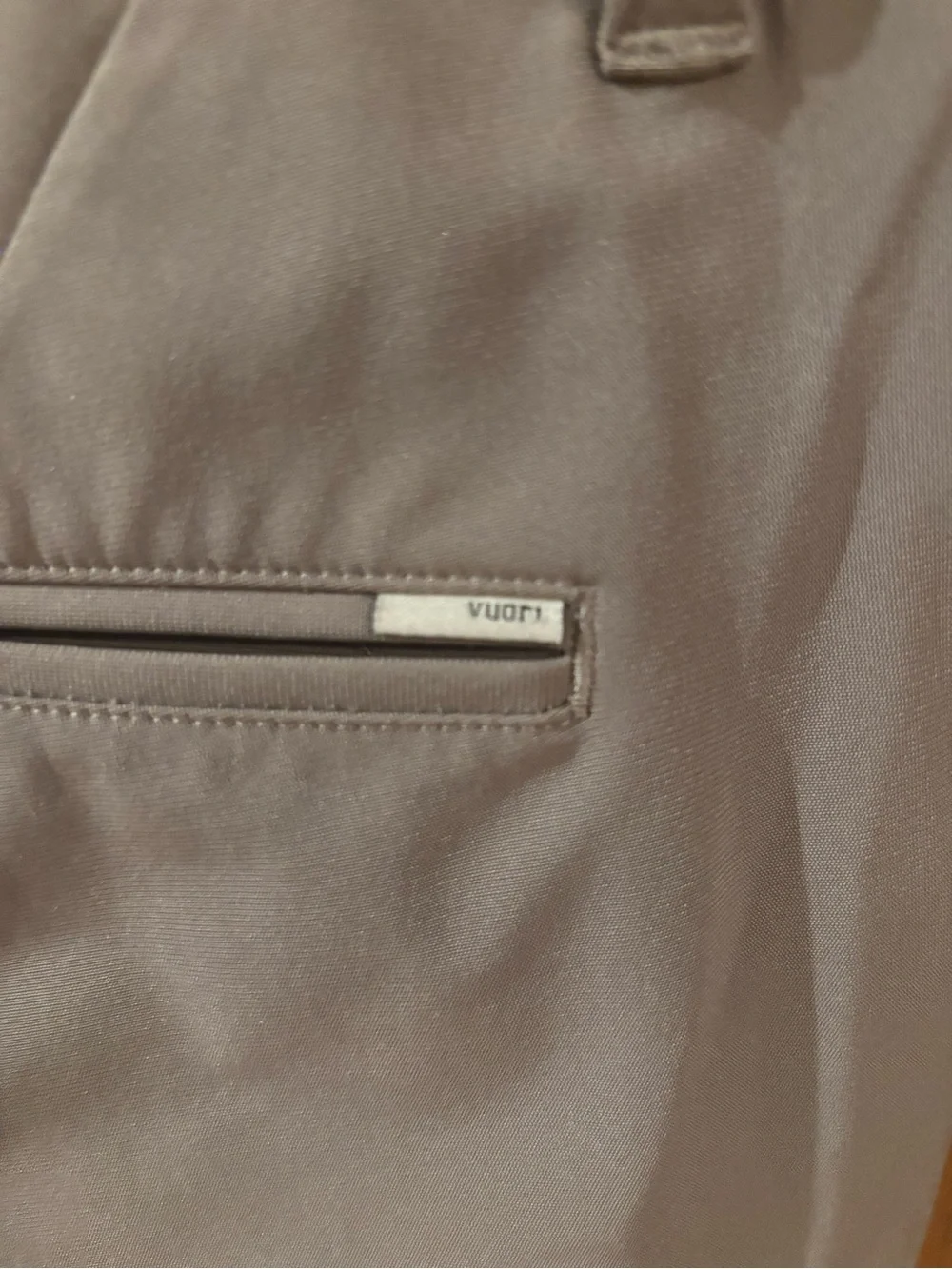 Vuori Meta Shorts 8”
